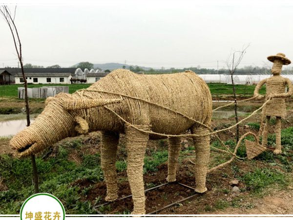 景观稻草人